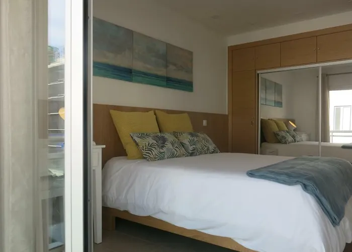 Apartamento Oly Nazaré